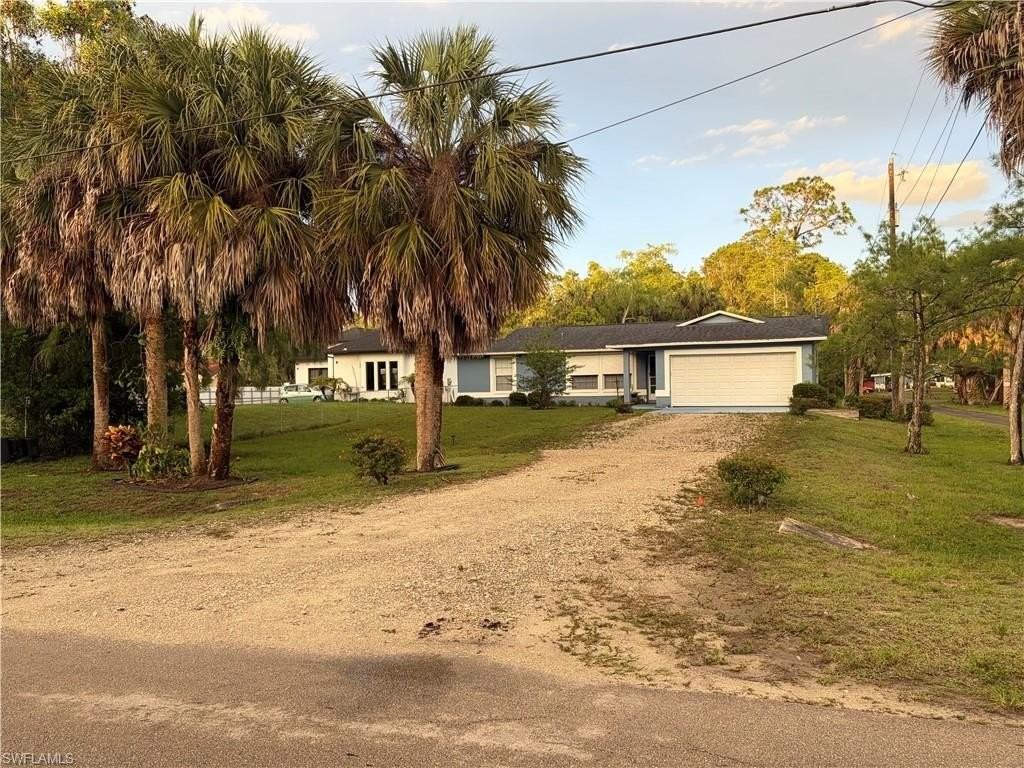 196 Wilson Blvd S - Photo 2 of 4