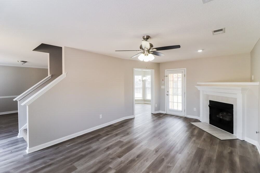 2793 Oak Barn Ln - Photo 6 of 17
