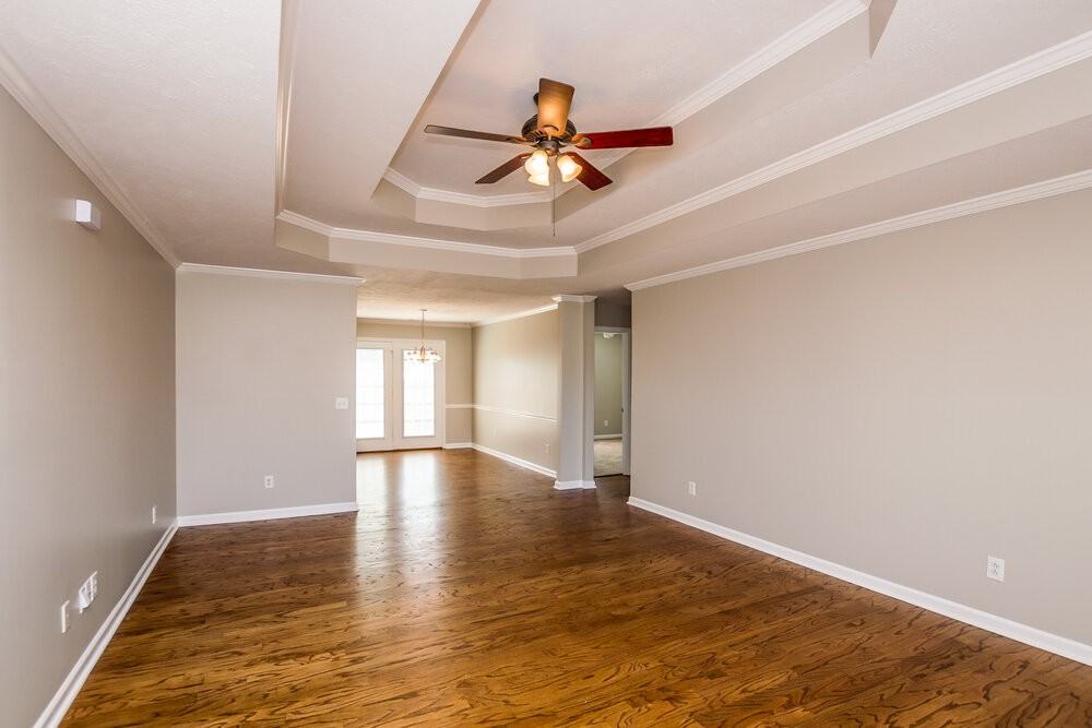 3407 Wellington Pl - Photo 5 of 15