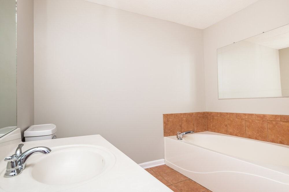 3407 Wellington Pl - Photo 6 of 15