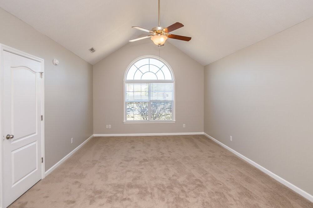 3407 Wellington Pl - Photo 7 of 15