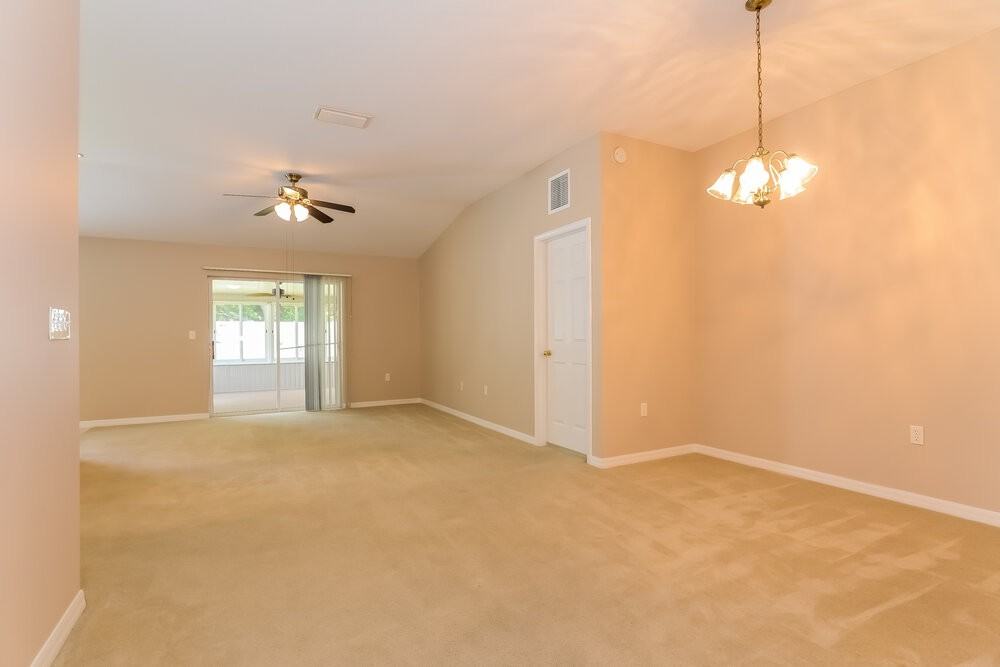 3636 Grecko Dr - Photo 3 of 14