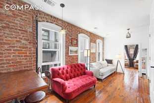 92 Perry St #18 - Photo 1 of 1