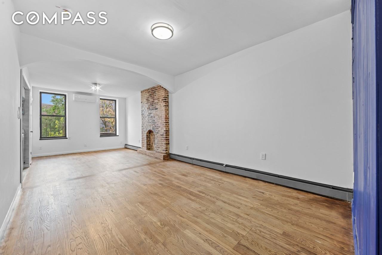 1061 Fulton St #3 - Photo 2 of 13