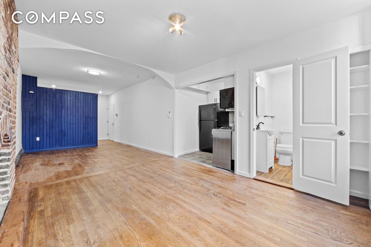 1061 Fulton St #3 - Photo 5 of 13