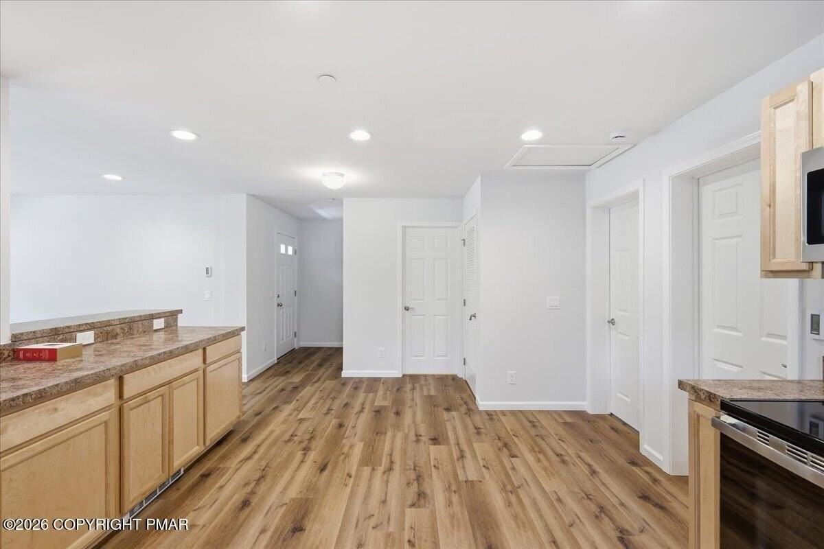 2 Mountain Dr #202 - Photo 7 of 19
