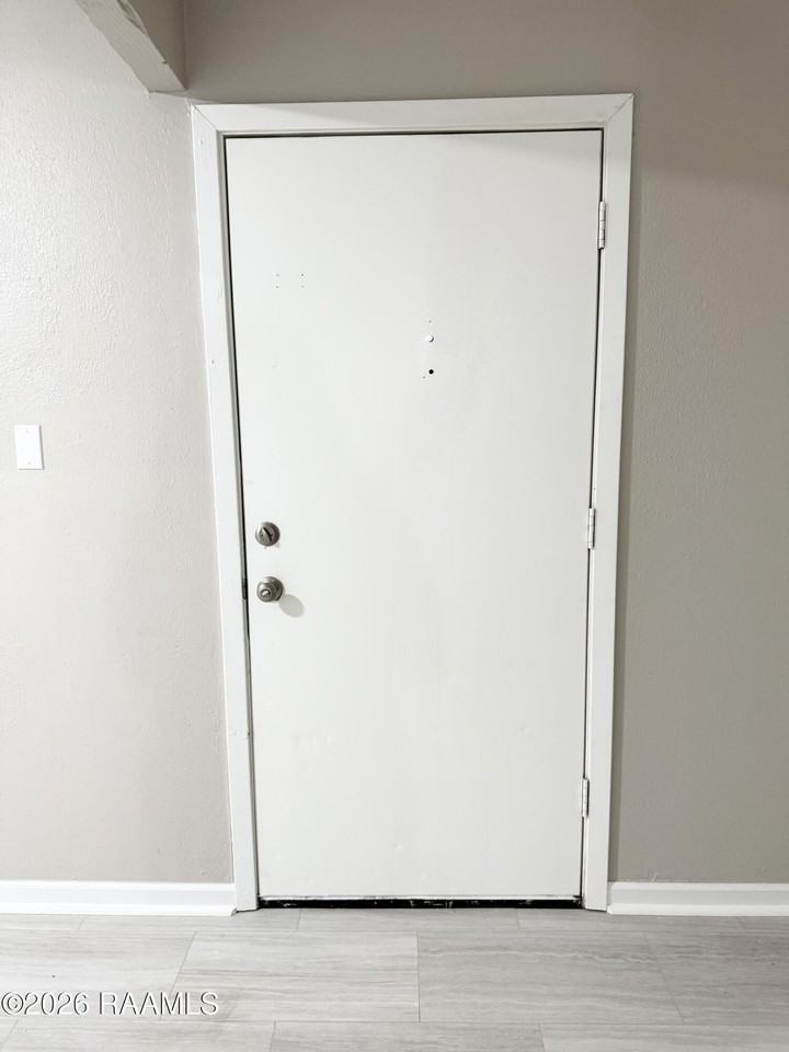 200 High Meadows Blvd #103 - Photo 2 of 31