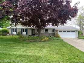 316 Paragon Dr - Photo 1 of 1