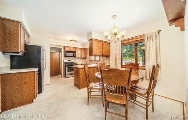 316 Paragon Dr - Photo 3 of 19