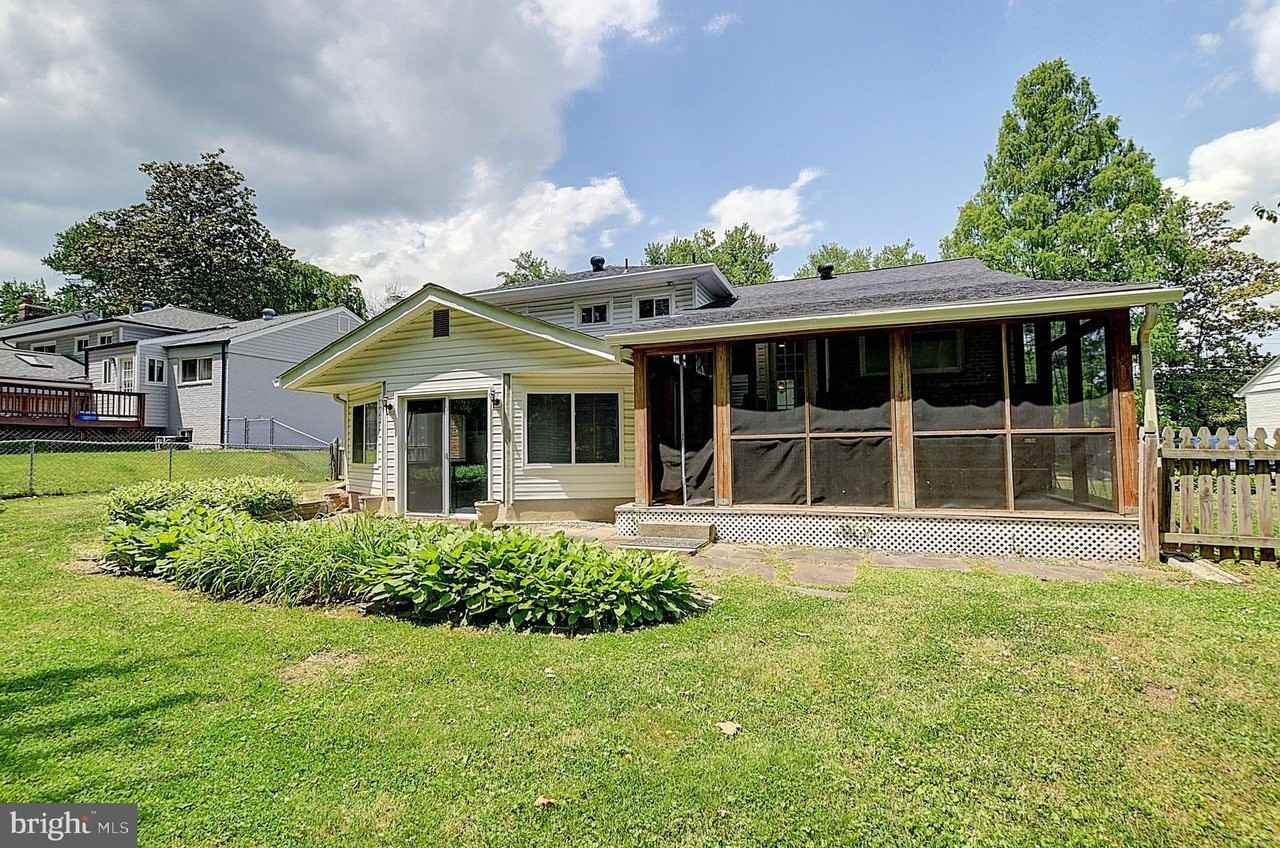6306 Rockhurst Rd - Photo 3 of 24