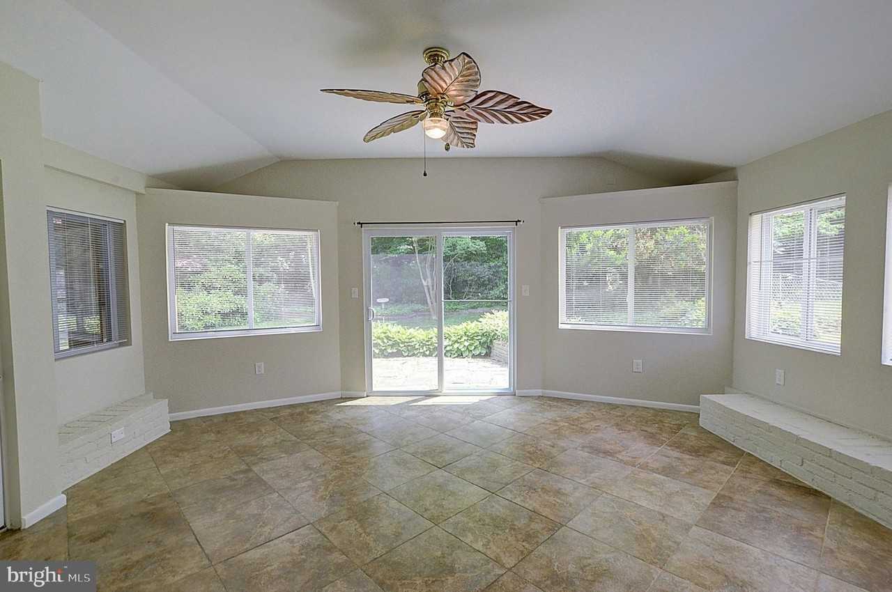 6306 Rockhurst Rd - Photo 6 of 24