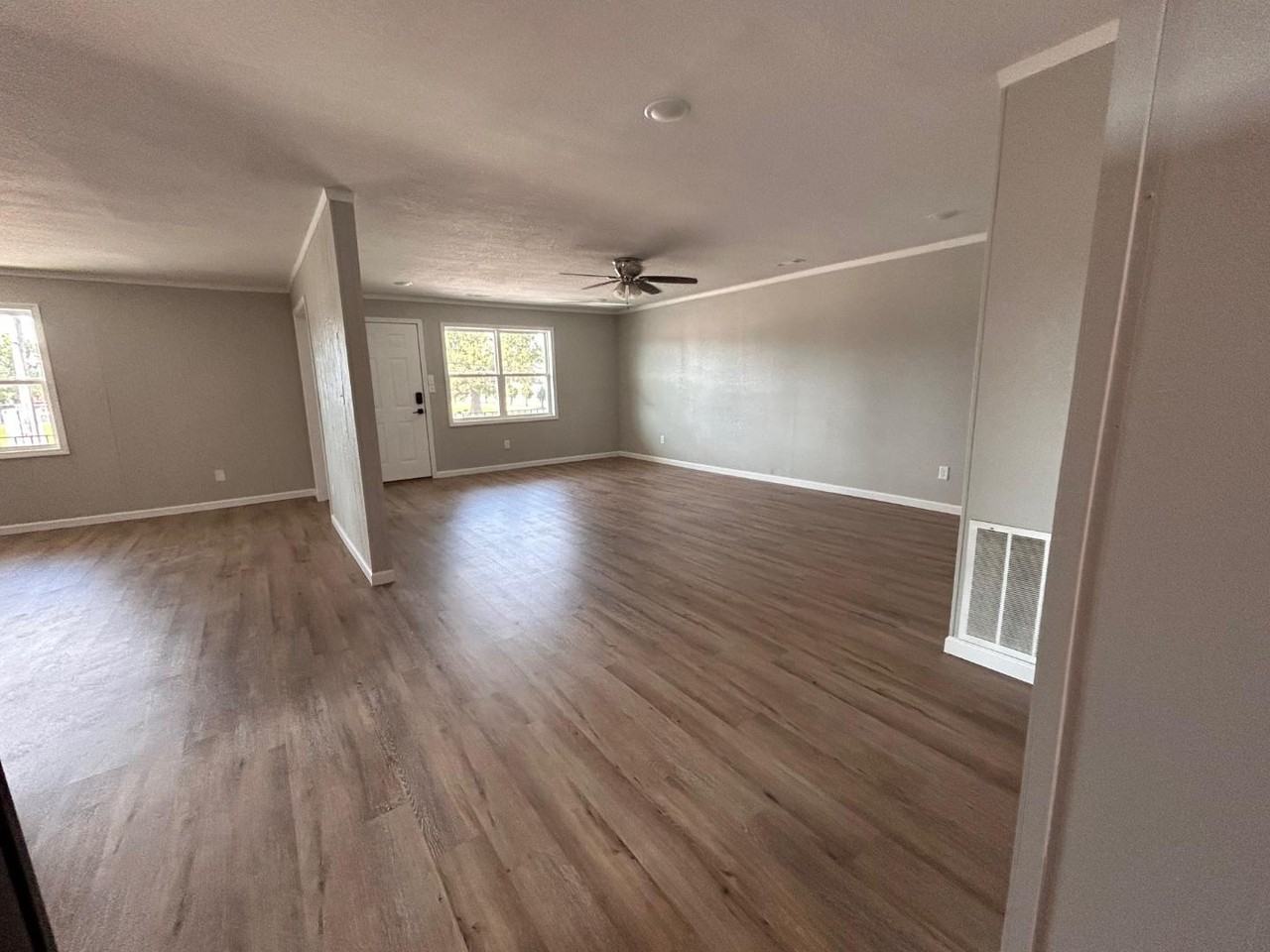 Parkview Apartments - Photo 3 of 9