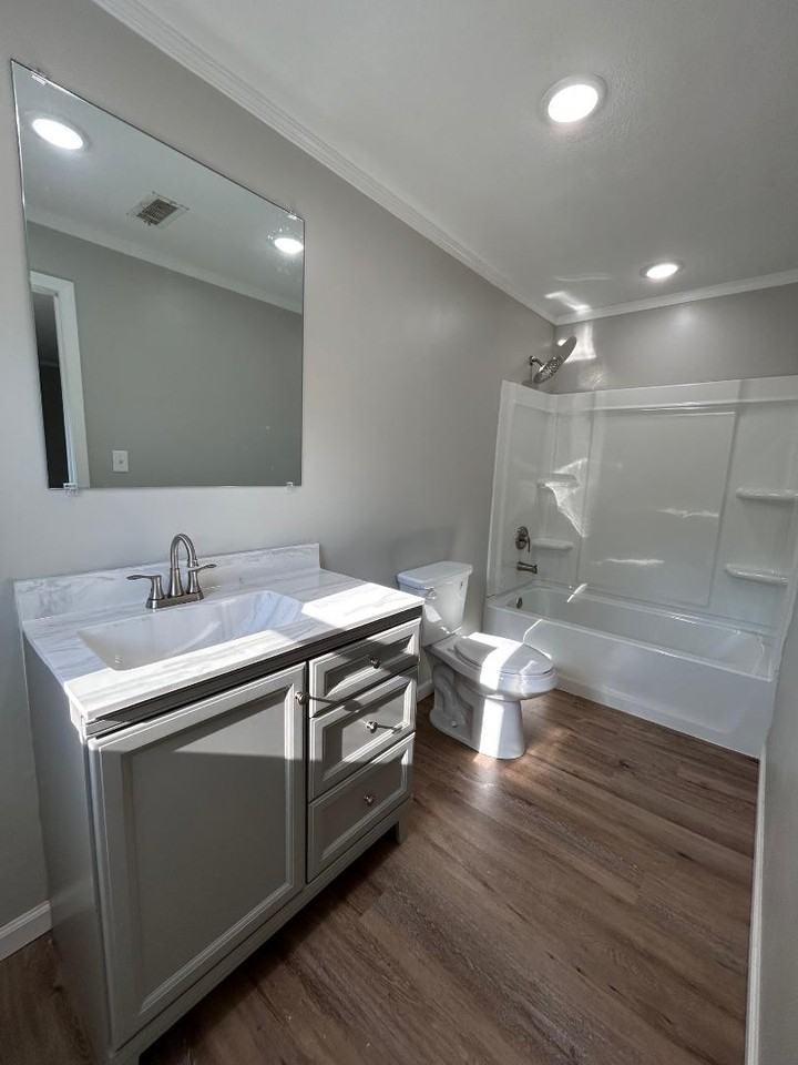 Parkview Apartments - Photo 7 of 9