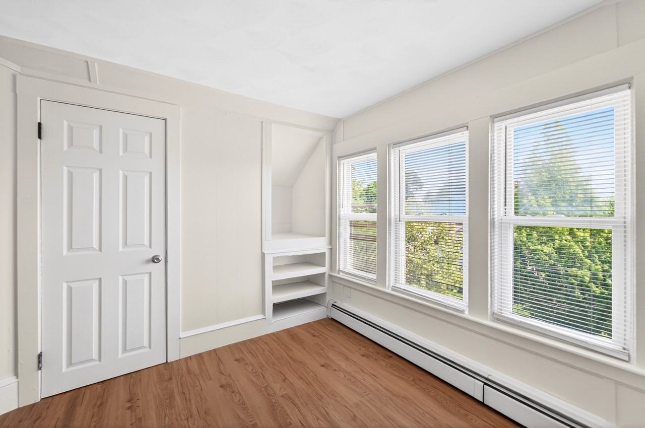 91 Wabun Ave - Photo 7 of 11