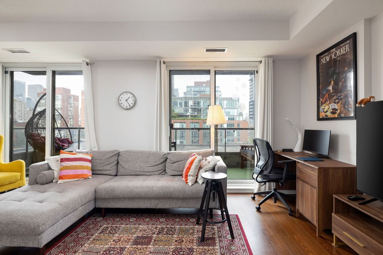 168 King Street East #614 - Photo 2 of 27