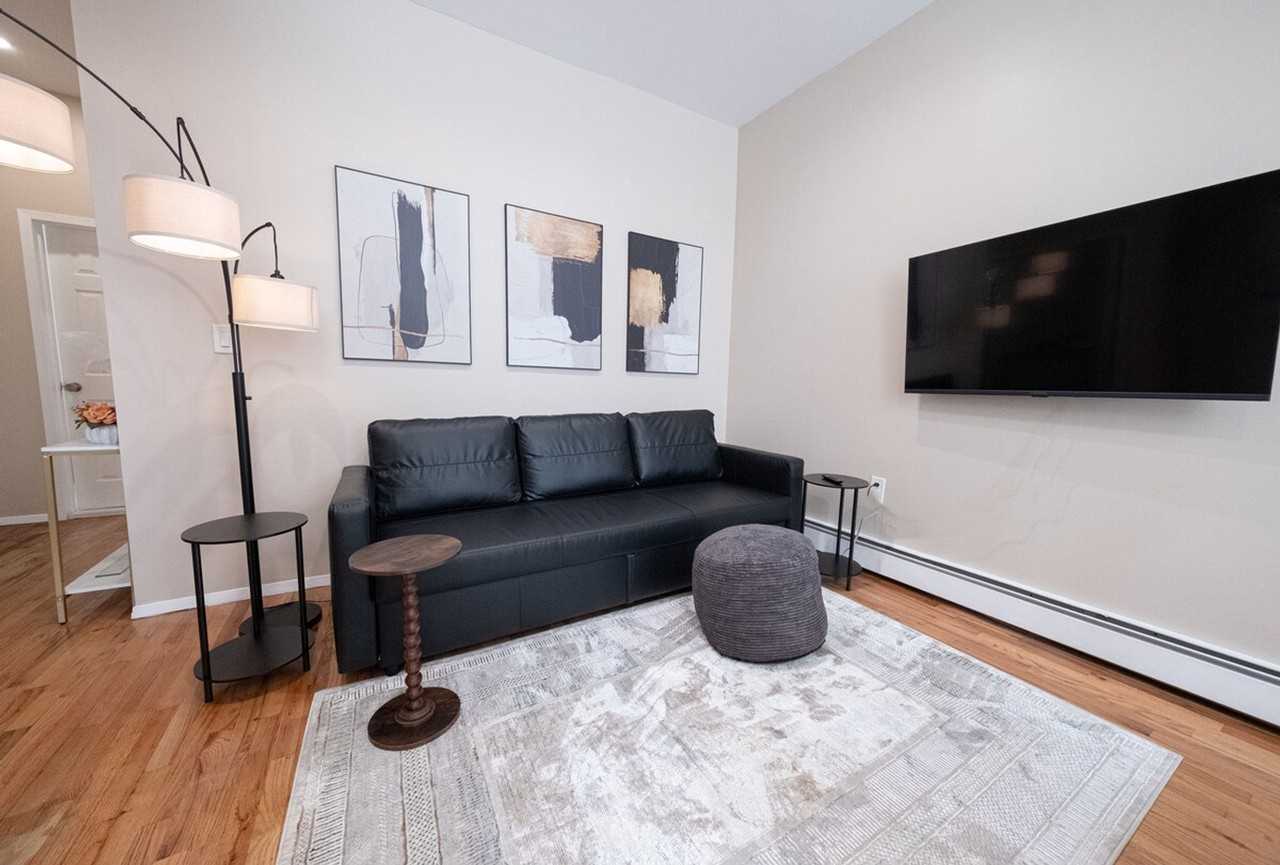 245 W 113th St #1351250P - Photo 2 of 37