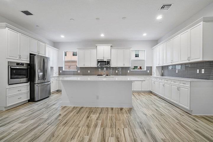 4122 Faraday Way - Photo 3 of 8