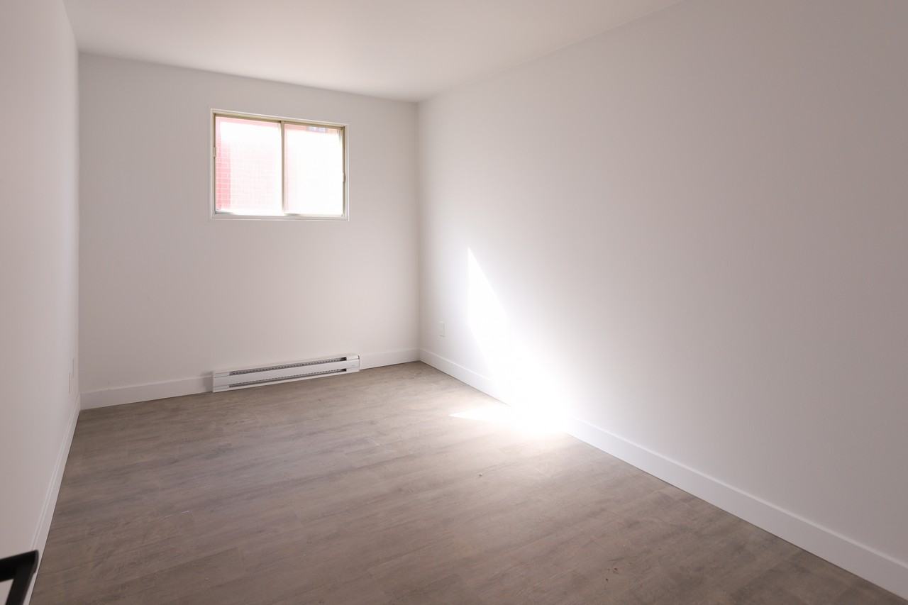 2591 Rue Davidson - Photo 7 of 11