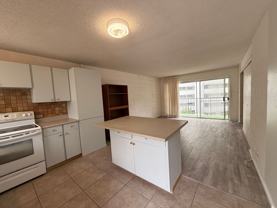 1099 Green St #309 - Photo 1 of 1