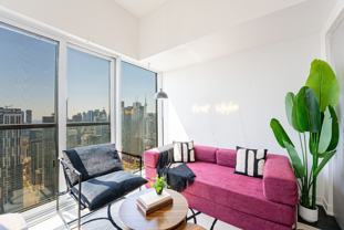 319 Jarvis St - Photo 1 of 1