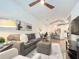 7616 W Courtney Campbell Cswy - Photo 1 of 1