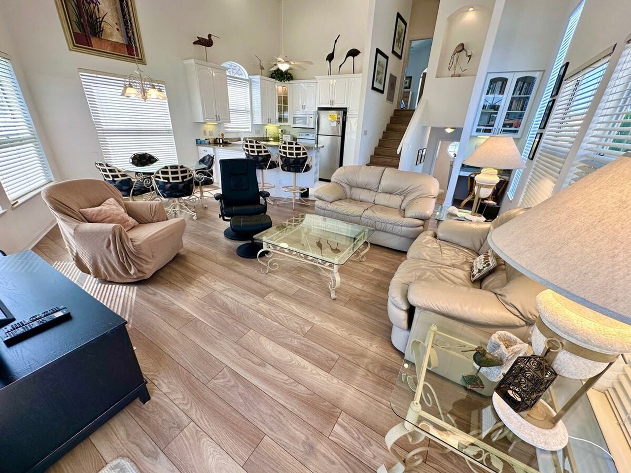 397 Nettles Blvd #1537494P - Photo 3 of 19