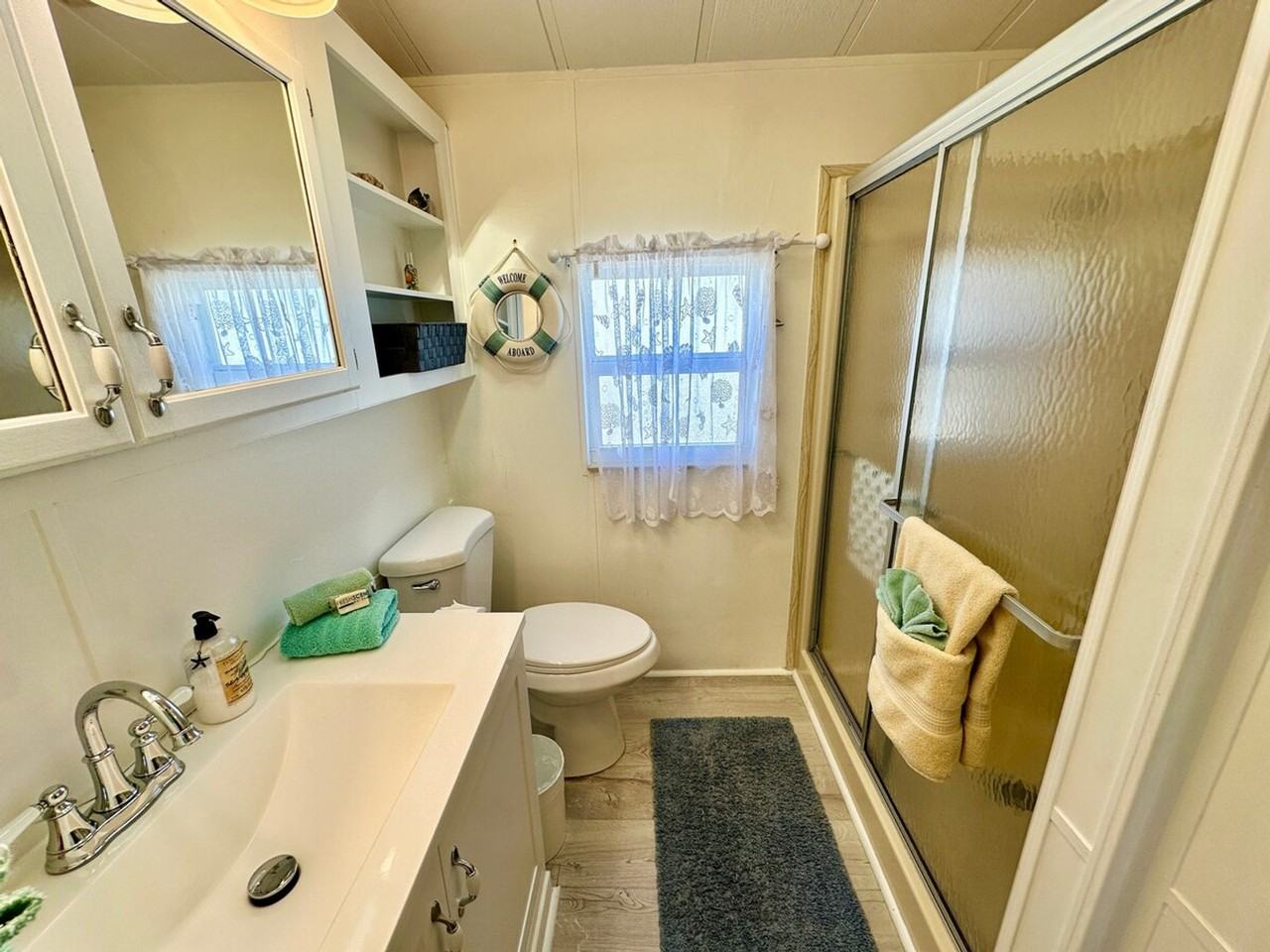 599 Nettles Blvd #1537504P - Photo 5 of 16