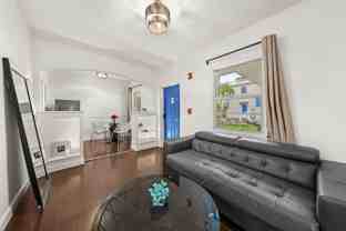 937 Lenox Ave - Photo 1 of 1