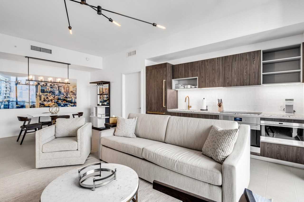125 Ne 6th St #1540481P - Photo 3 of 28