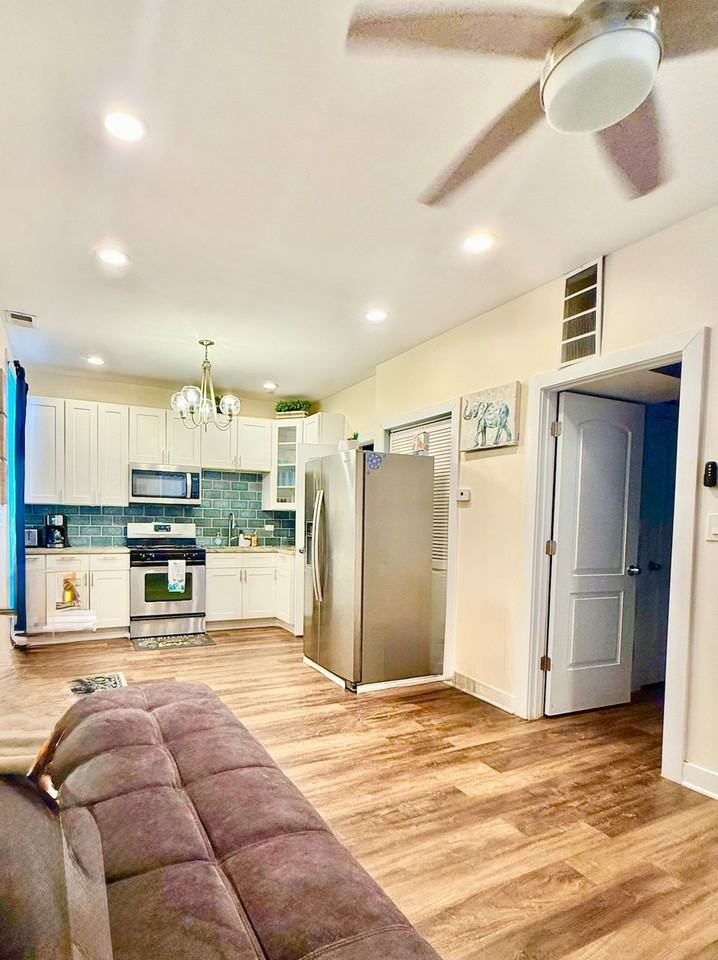 2814 W 21st Pl #1508016P - Photo 7 of 20