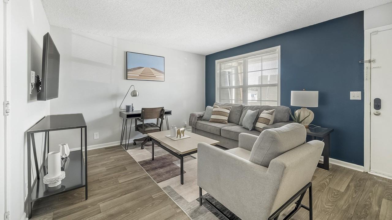 231 New Shackle Island Rd - Photo 2 of 49