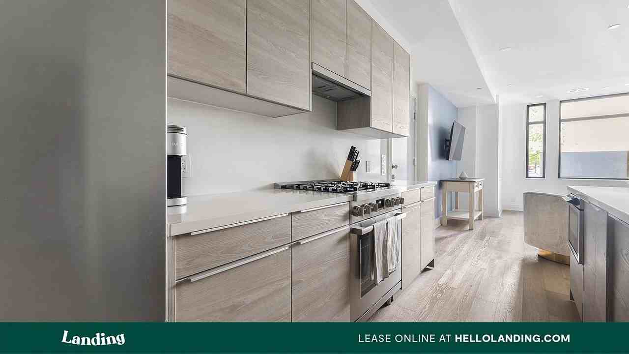 1128 10th Street, NW - Photo 2 of 50