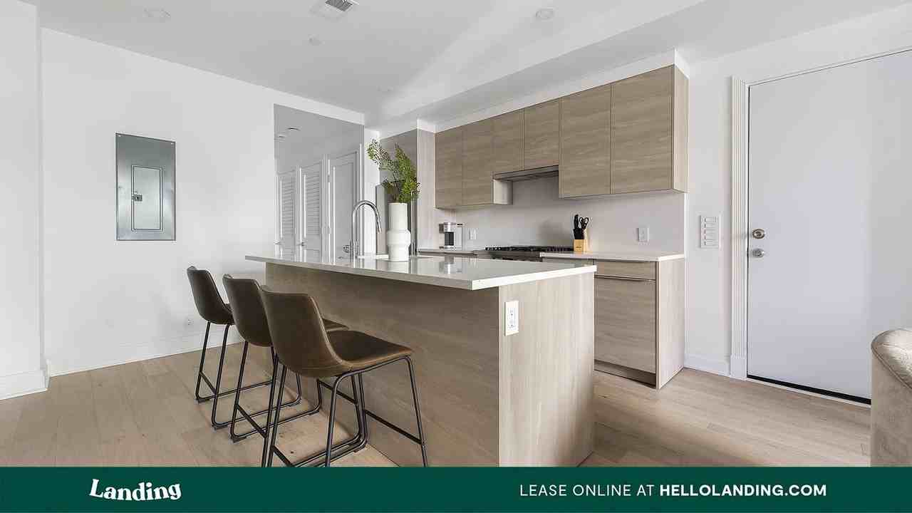 1128 10th Street, NW - Photo 4 of 50