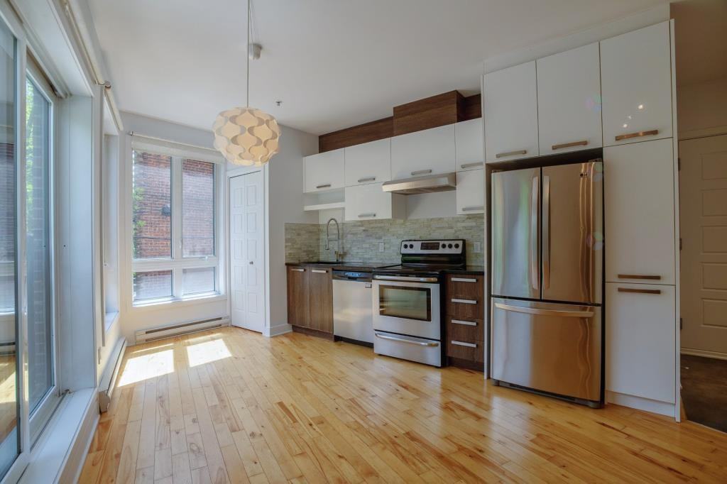 1290 Rue Sherbrooke Est #103 - Photo 2 of 15