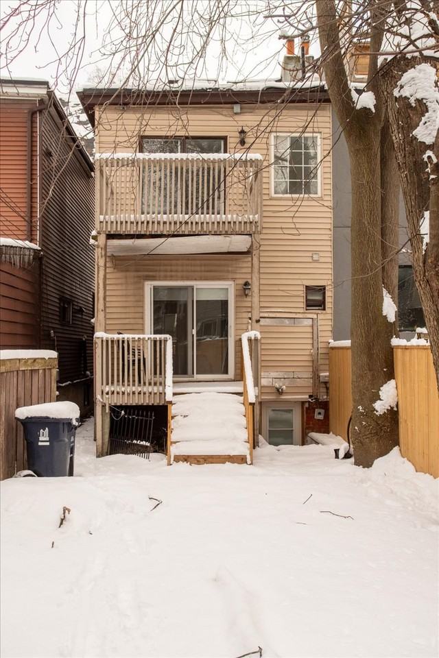 138 Booth Avenue - Photo 3 of 20