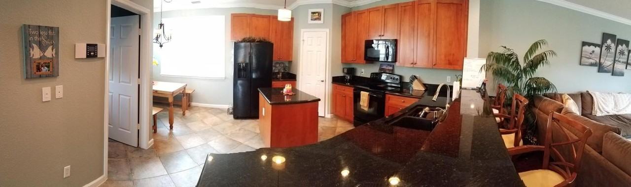 132 Greenwich Circle - Photo 3 of 8