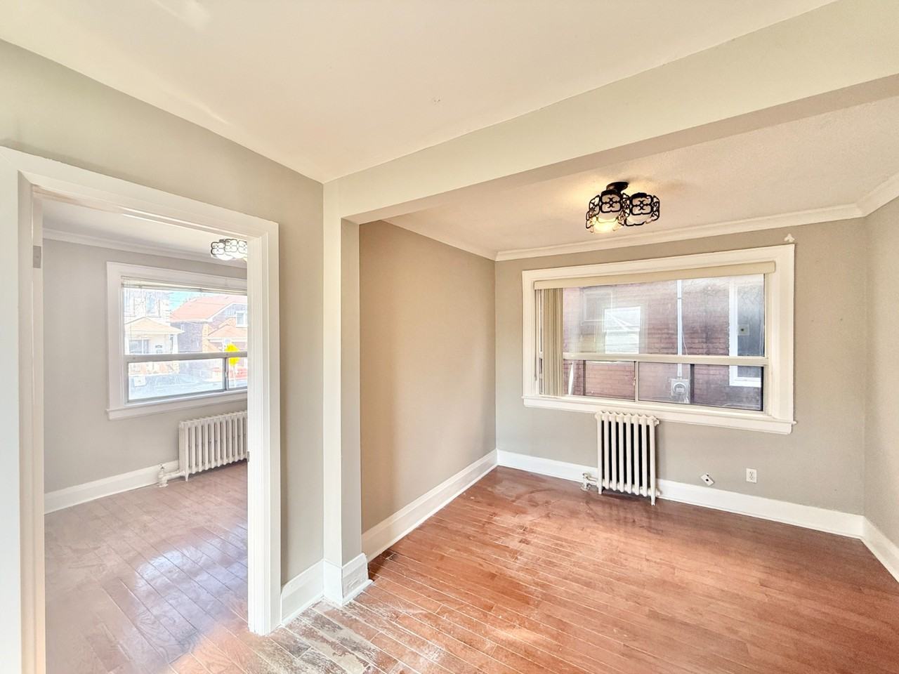 465 Glenholme Avenue #1 - Photo 2 of 9