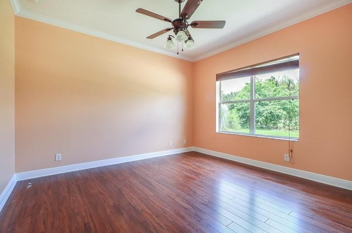 15137 85th Avenue North - Photo 6 of 8