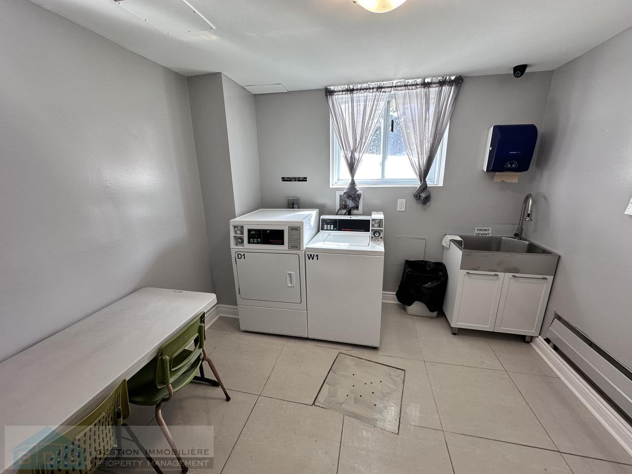 910 Place Sims - Photo 11