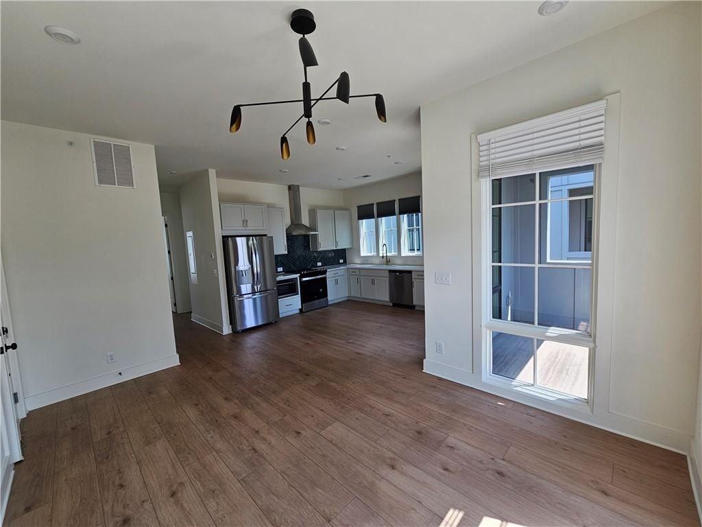 1294 Longreen Ter Nw ##2 - Photo 4 of 26