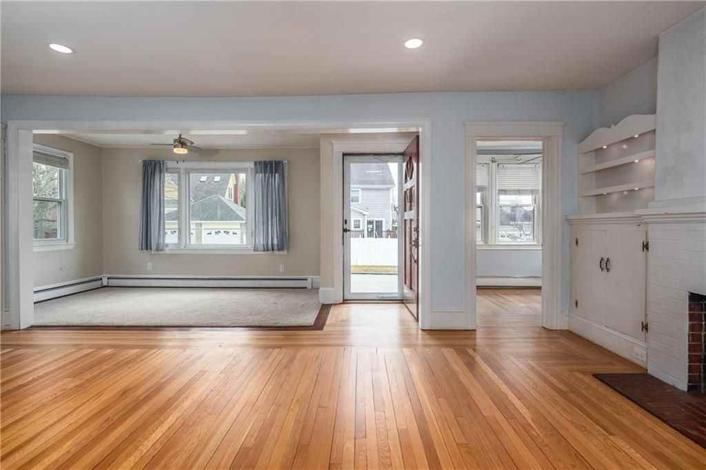 41 Berwick Ln - Photo 4 of 36