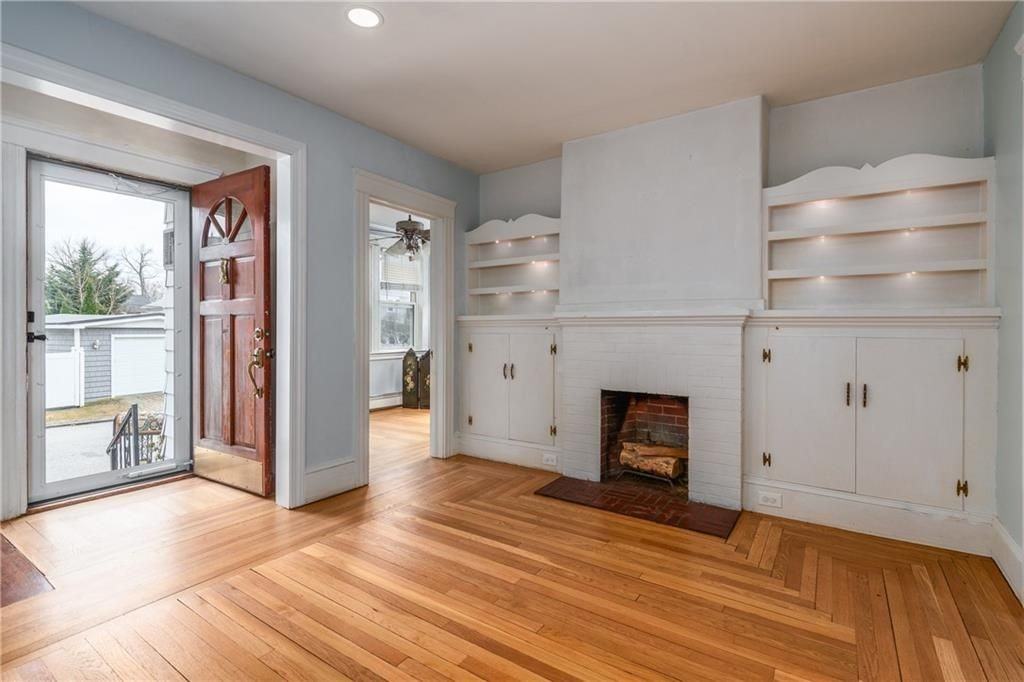 41 Berwick Ln - Photo 5 of 36
