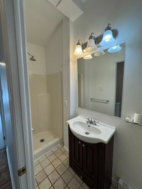 503 1/2 N Olive St - Photo 5 of 8