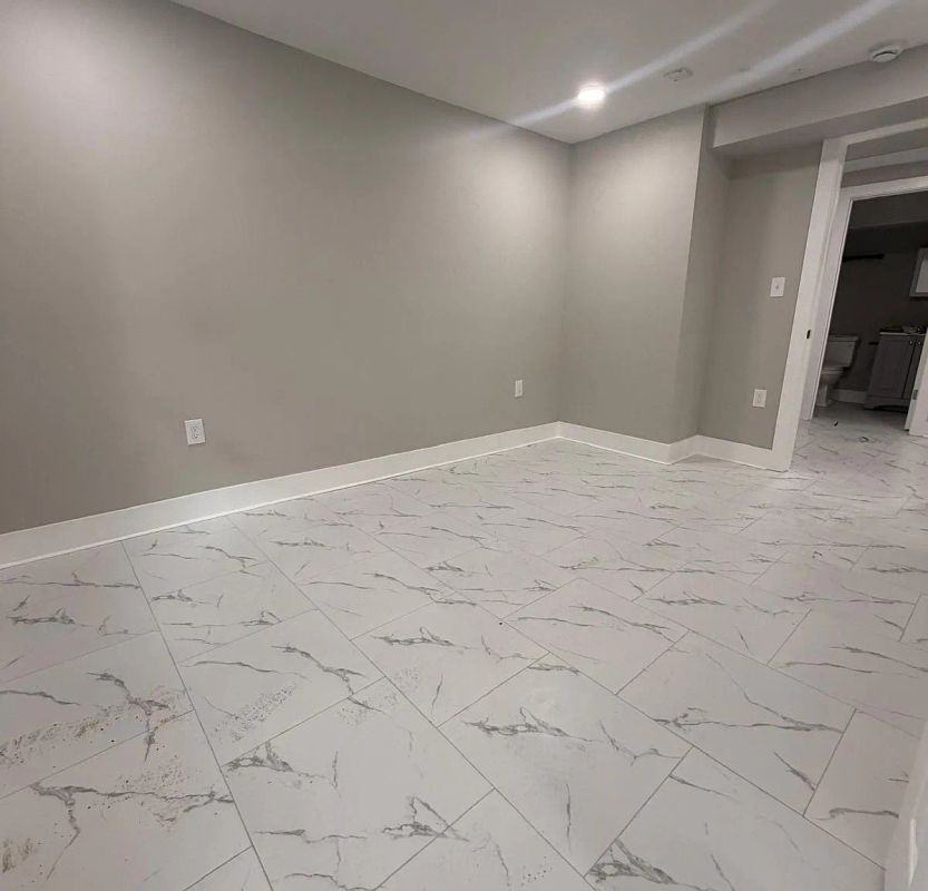 318 Norton St - Photo 7 of 9