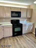 63 Gregory Ln - Photo 6 of 8