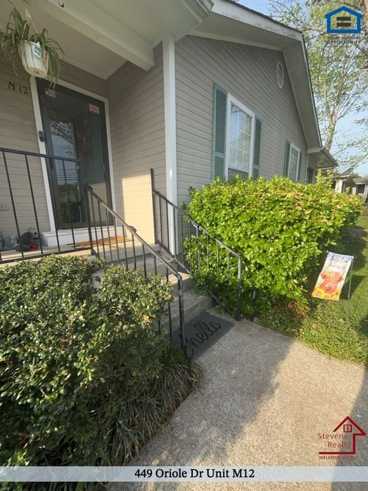 449 Oriole Dr #M12 - Photo 3 of 18
