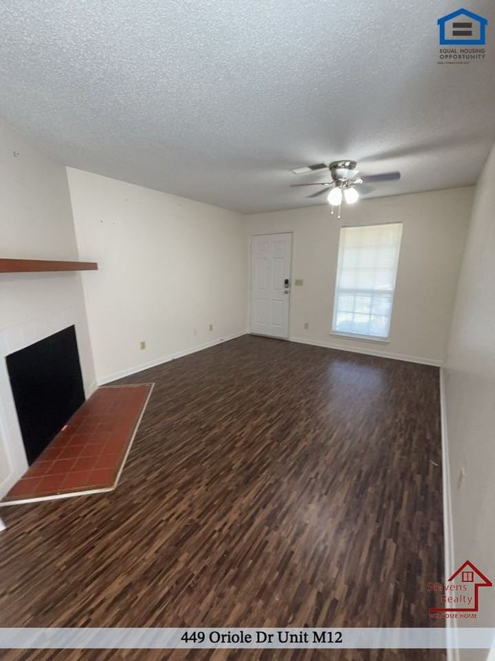 449 Oriole Dr #M12 - Photo 6 of 18