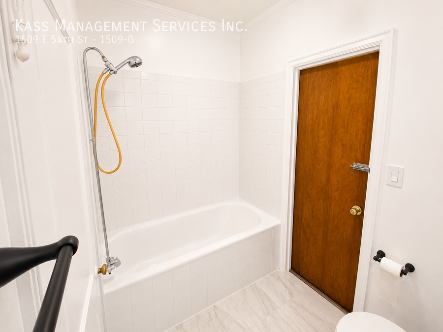 1509 E 54th St #1509G - Photo 7 of 8