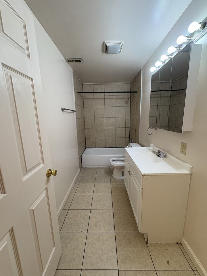 4425 Thompson Drive - Photo 6 of 15