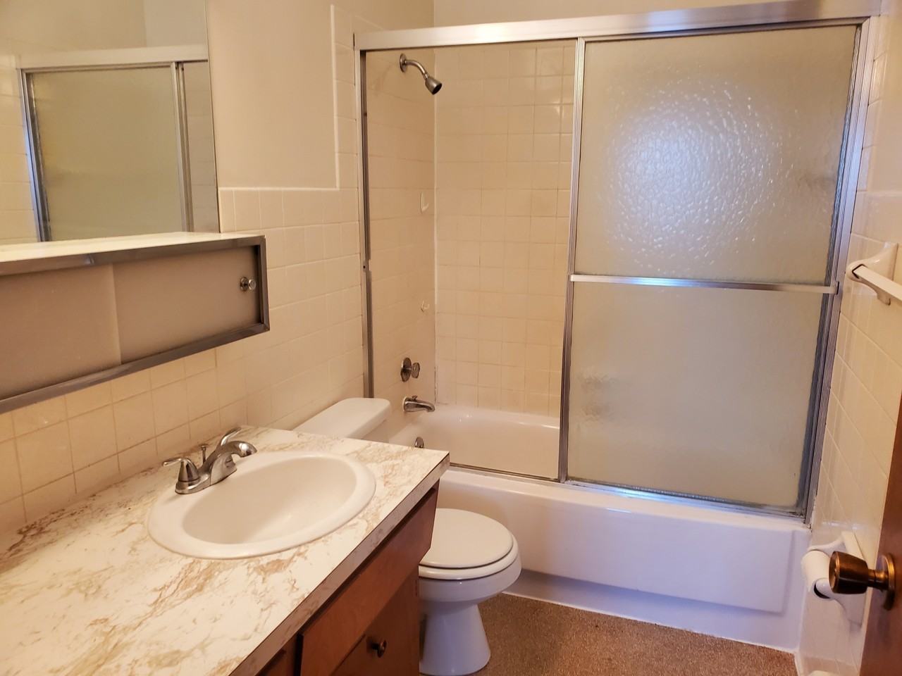 402 30th Ave N #20 - Photo 4 of 14